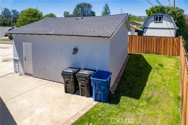 7630 Minstrel, Canoga Park (los Angeles), CA 91304