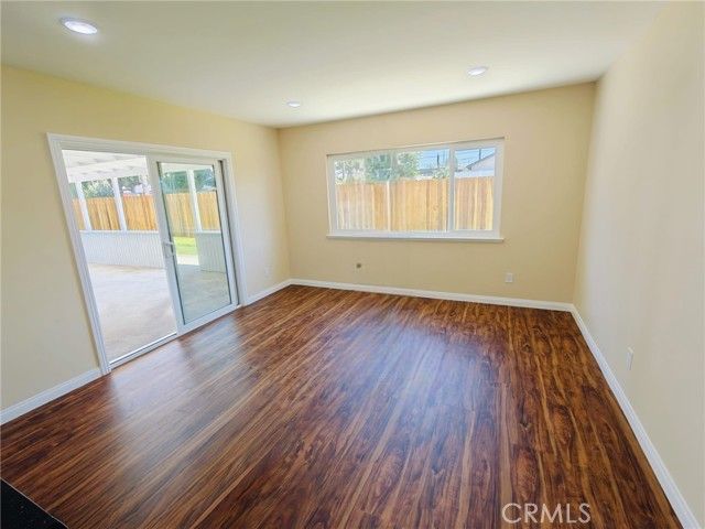 7630 Minstrel, Canoga Park (los Angeles), CA 91304