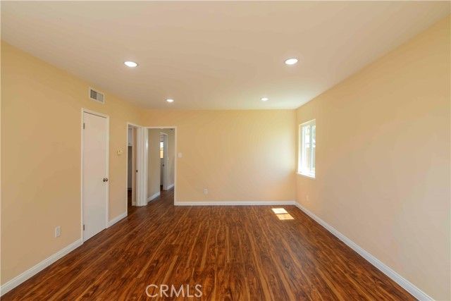 7630 Minstrel, Canoga Park (los Angeles), CA 91304