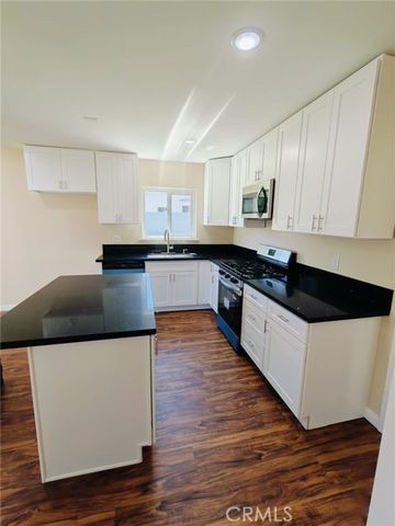 7630 Minstrel, Canoga Park (los Angeles), CA 91304