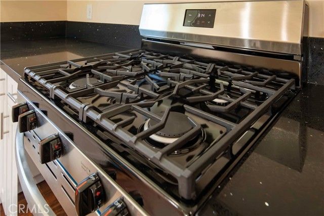 7630 Minstrel, Canoga Park (los Angeles), CA 91304