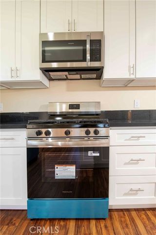 7630 Minstrel, Canoga Park (los Angeles), CA 91304