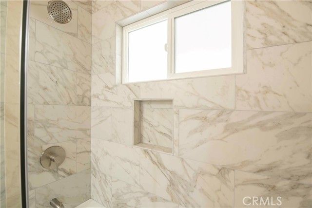 7630 Minstrel, Canoga Park (los Angeles), CA 91304