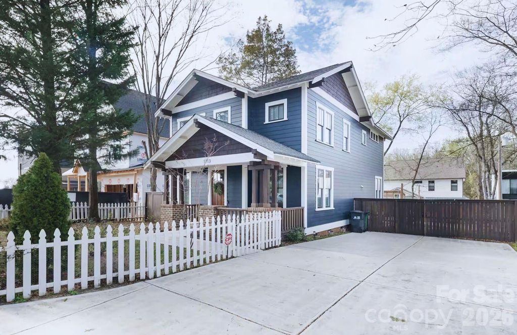 1113 Pamlico Street, Charlotte, NC 28205