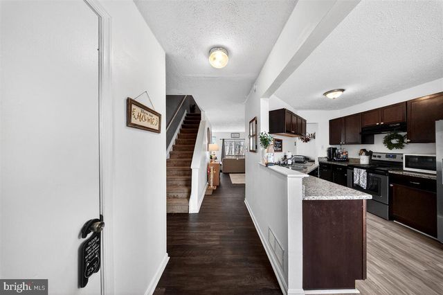 368 PARK LN, Wilmington, DE 19804