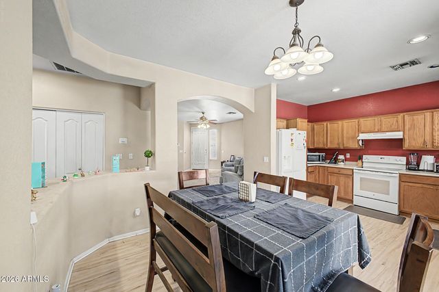 5775 W TOWNLEY Avenue, Glendale, AZ 85302