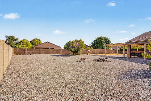 5775 W TOWNLEY Avenue, Glendale, AZ 85302