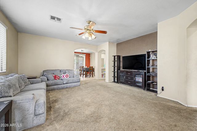 5775 W TOWNLEY Avenue, Glendale, AZ 85302
