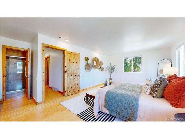 6140 S Monaco Way, Centennial, CO 80111