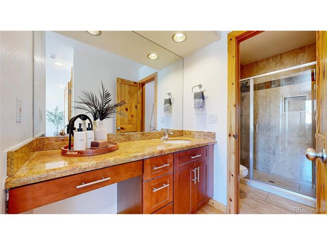 6140 S Monaco Way, Centennial, CO 80111