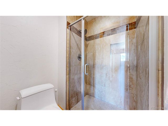 6140 S Monaco Way, Centennial, CO 80111