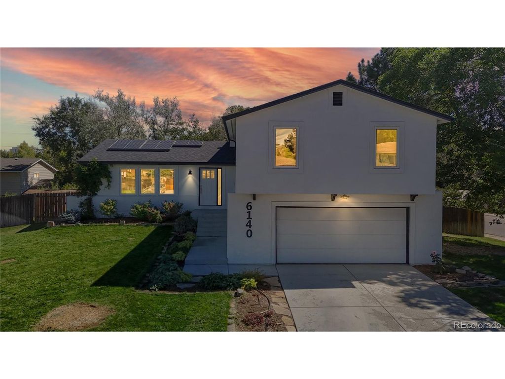 6140 S Monaco Way, Centennial, CO 80111