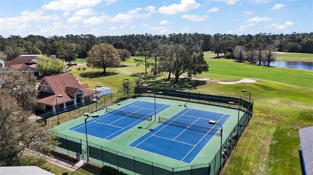 1861 EDGEWATER DRIVE, Mount Dora, FL 32757
