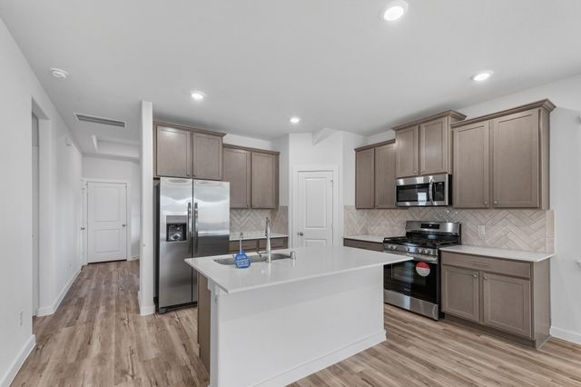 19376 Poppy Village Circle, Magnolia, TX 77355