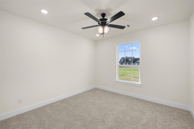10120 Henley Cove, Iola, TX 77861
