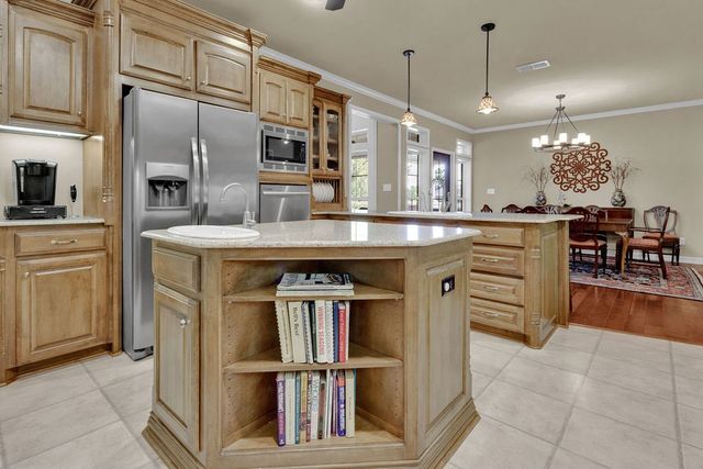 233 Winged Foot, Hideaway, TX 75771