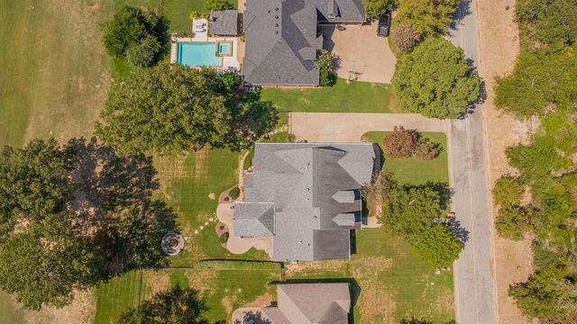 233 Winged Foot, Hideaway, TX 75771