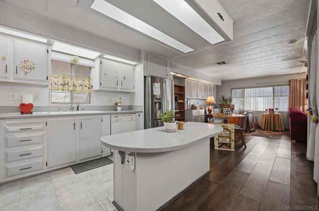 2280 E Valley Pwky 21, Escondido, CA 92027