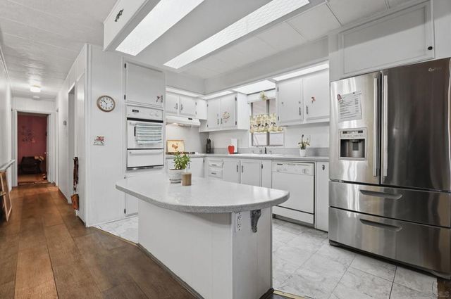 2280 E Valley Pwky 21, Escondido, CA 92027