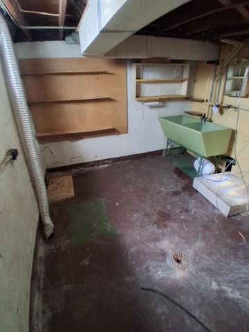 5275 N 57th STREET, Milwaukee, WI 53218