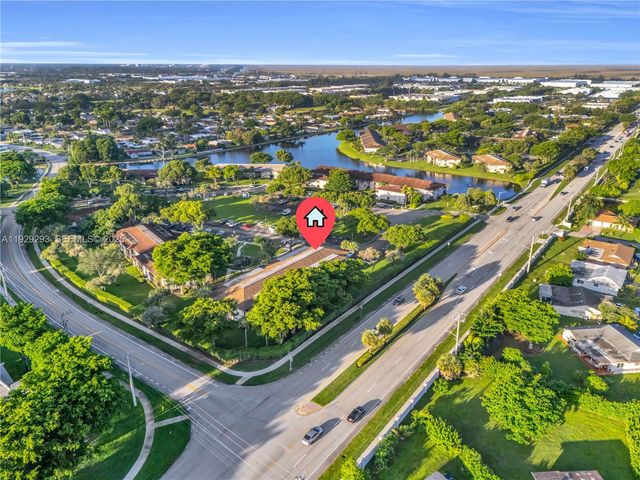 9415 W McNab Rd 204, Tamarac, FL 33321