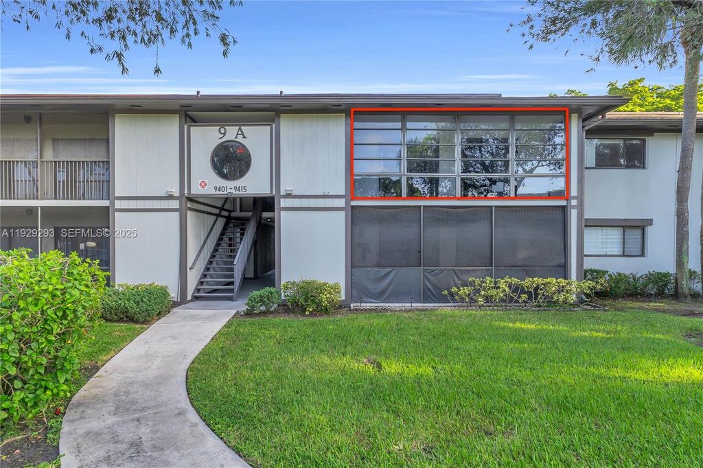 9415 W McNab Rd 204, Tamarac, FL 33321