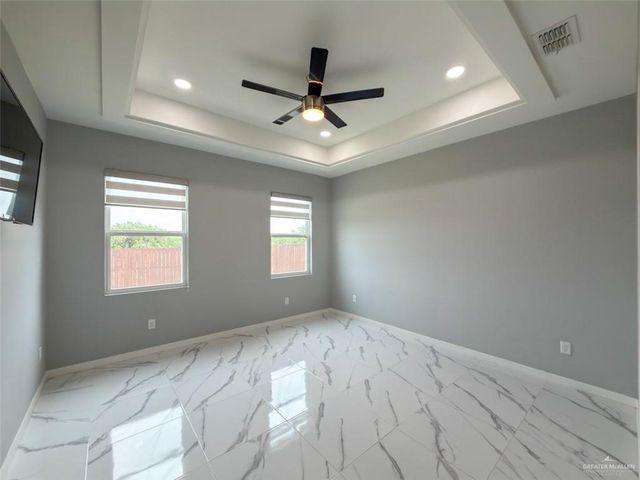 1313 W Dawes Avenue W, Alton, TX 78573