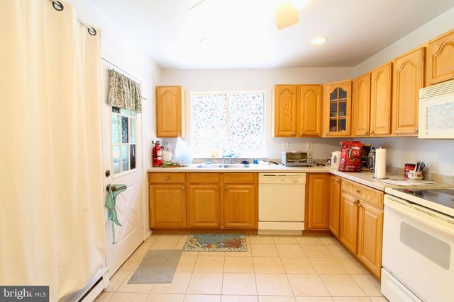 680-B HUNTINGTON DR, Manchester Township, NJ 08759