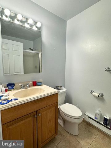 680-B HUNTINGTON DR, Manchester Township, NJ 08759