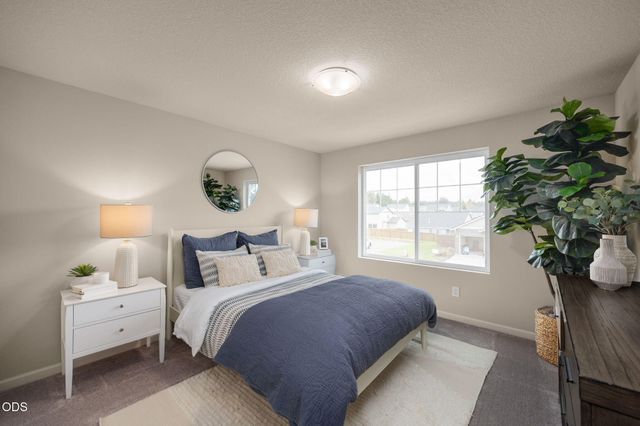 20663 NE Town Dr, Bend, OR 97701