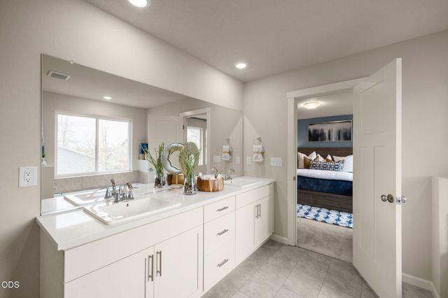 20663 NE Town Dr, Bend, OR 97701