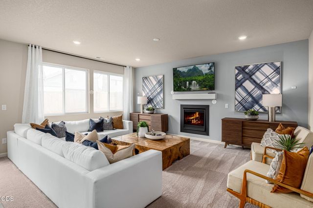20663 NE Town Dr, Bend, OR 97701