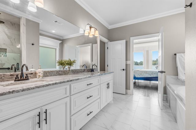 50 Maravilla Way, Hot Springs Village, AR 71909