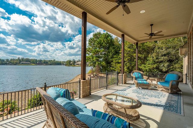 50 Maravilla Way, Hot Springs Village, AR 71909