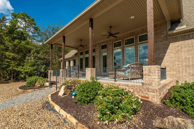 50 Maravilla Way, Hot Springs Village, AR 71909