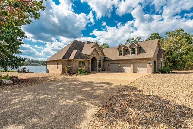 50 Maravilla Way, Hot Springs Village, AR 71909