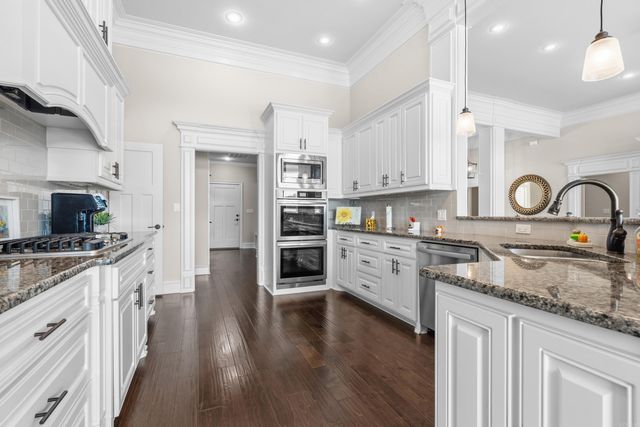 50 Maravilla Way, Hot Springs Village, AR 71909