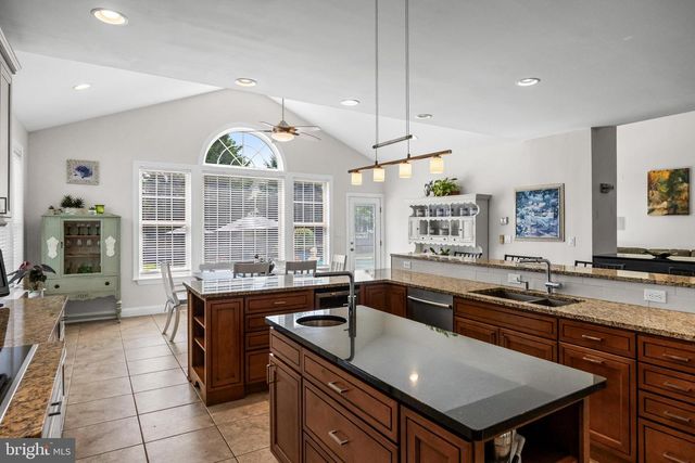 40 JASMINE RD, Lumberton, NJ 08048