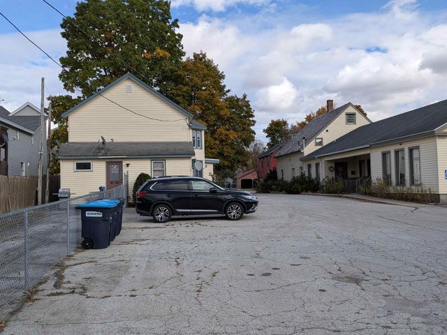 71 Grove Street, Rutland City, VT 05701