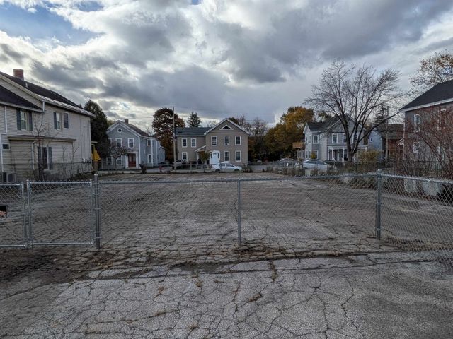 71 Grove Street, Rutland City, VT 05701