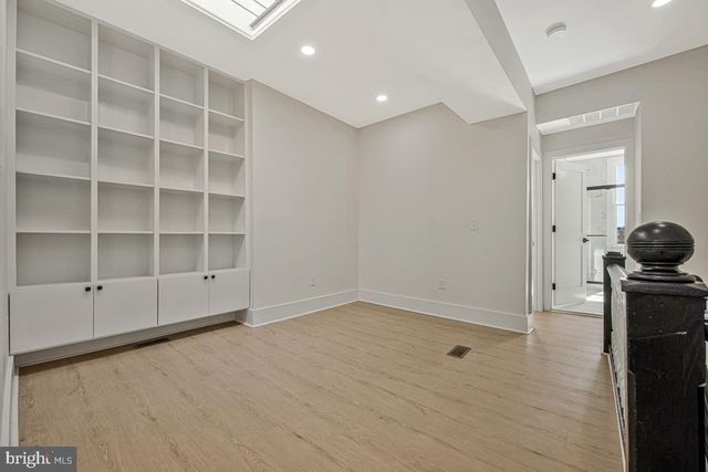 345 ROBERT ST, Baltimore, MD 21217