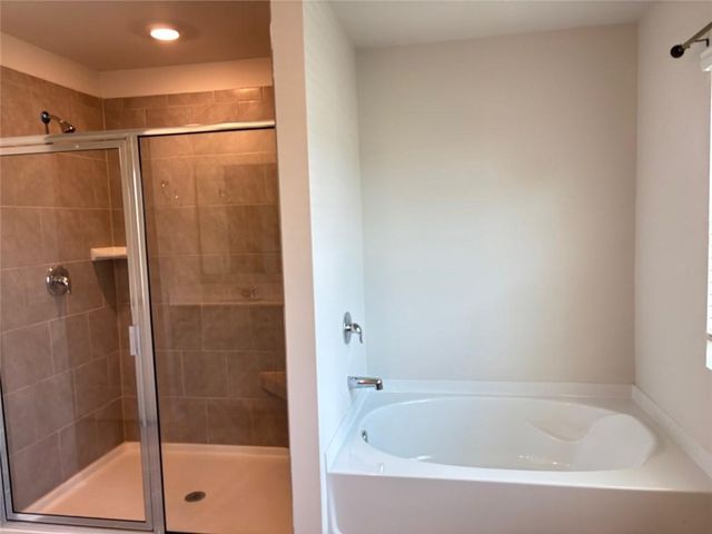 3240 Greyton Drive, Buford, GA 30519