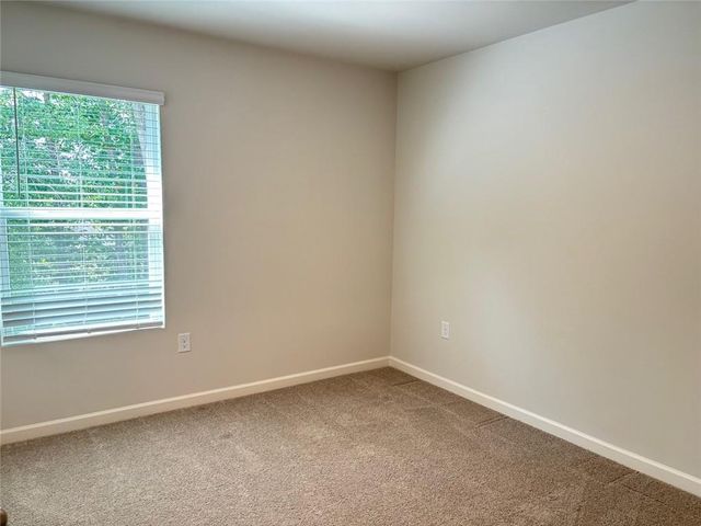 3240 Greyton Drive, Buford, GA 30519