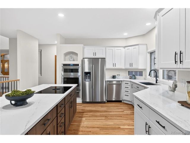 1247 Jesse Ct, Highlands Ranch, CO 80126