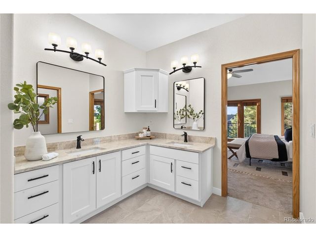 1247 Jesse Ct, Highlands Ranch, CO 80126