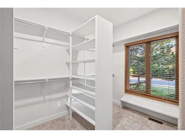1247 Jesse Ct, Highlands Ranch, CO 80126