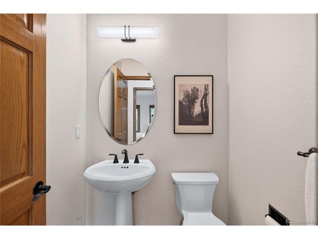 1247 Jesse Ct, Highlands Ranch, CO 80126