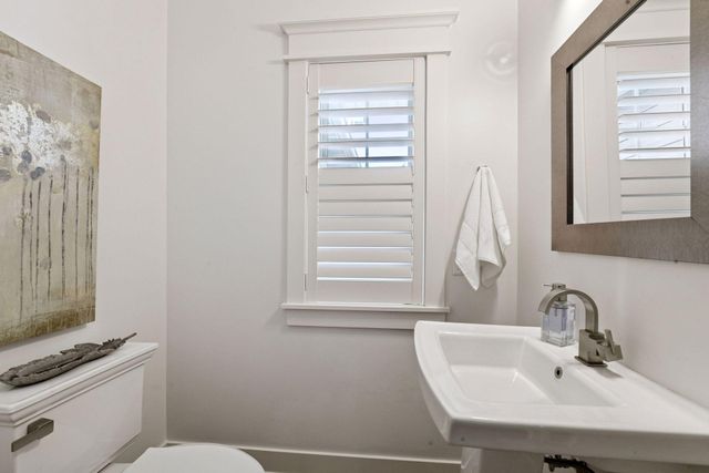 155 Wooddale Avenue, Wayzata, MN 55391