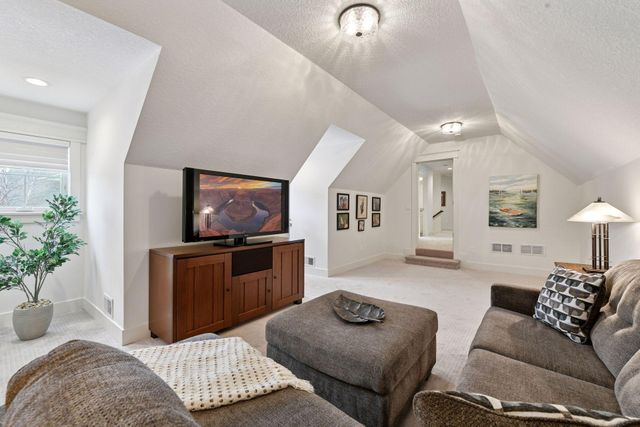 155 Wooddale Avenue, Wayzata, MN 55391