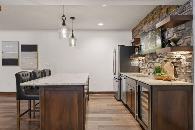 155 Wooddale Avenue, Wayzata, MN 55391